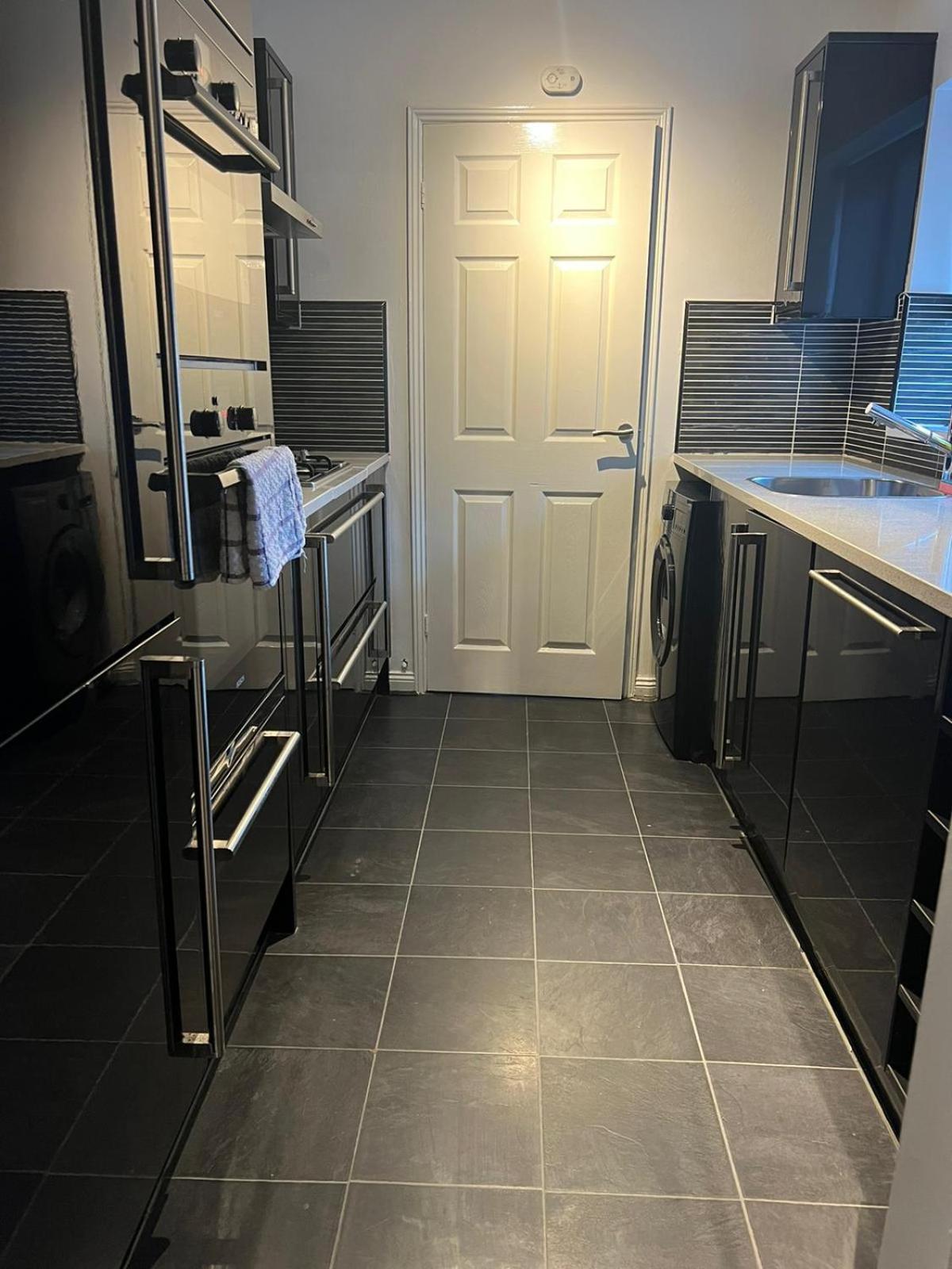 3 Bedroom Property Close To Beach South Shields Exteriör bild